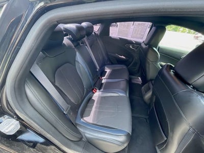2016 Chrysler 200 S