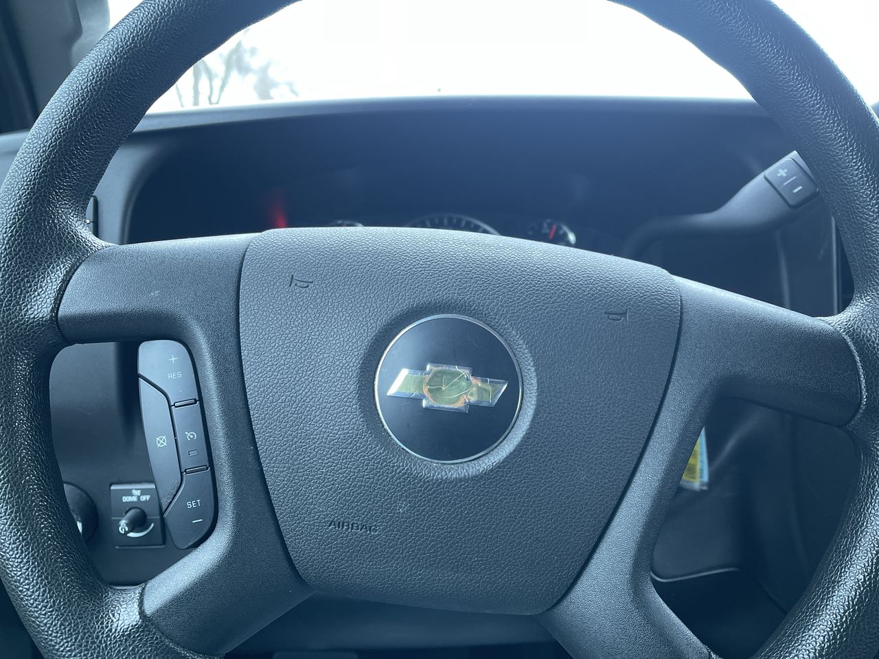 2024 Chevrolet Express Cargo 2500 WT