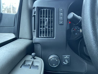 2024 Chevrolet Express Cargo 2500 WT