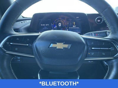 2025 Chevrolet Traverse AWD LT