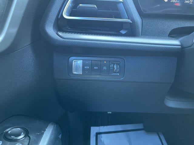 2025 Chevrolet Traverse AWD LT