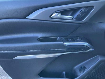 2025 Chevrolet Traverse AWD LT