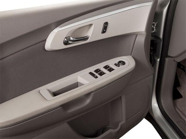 2011 Chevrolet Traverse LT w/1LT