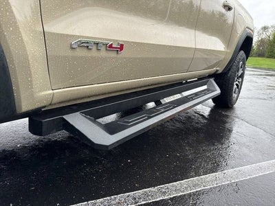 2023 GMC Canyon 4WD AT4