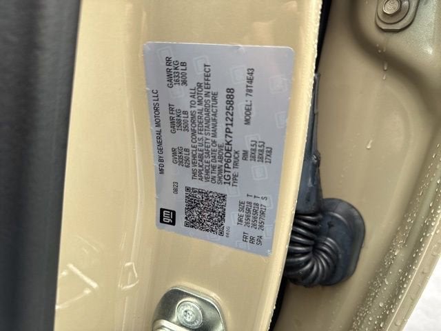 2023 GMC Canyon 4WD AT4