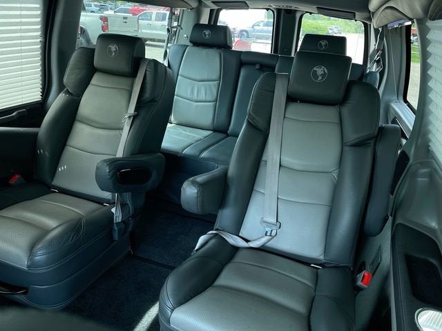 2025 GMC Savana Cargo Work Van
