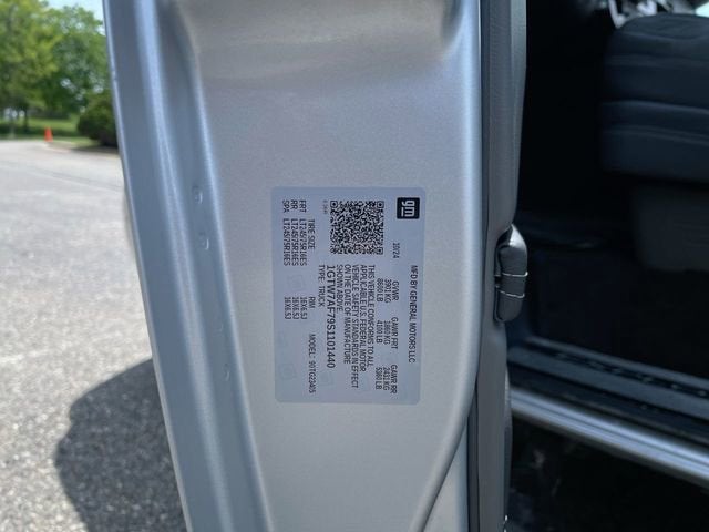 2025 GMC Savana Cargo Work Van