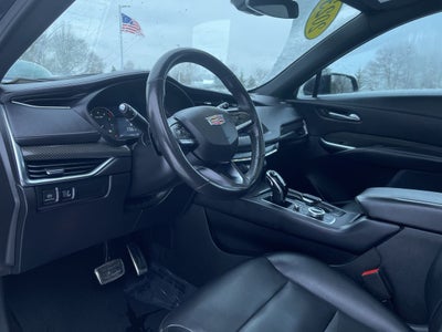 2023 Cadillac XT4 Sport