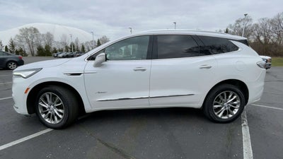 2022 Buick Enclave Avenir