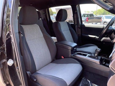 2021 Toyota Tacoma 4WD SR Double Cab 5' Bed V6 AT (GS)