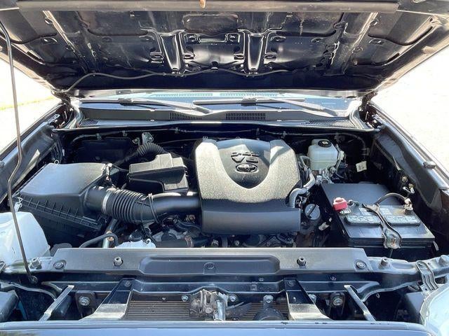 2021 Toyota Tacoma 4WD SR Double Cab 5' Bed V6 AT (GS)