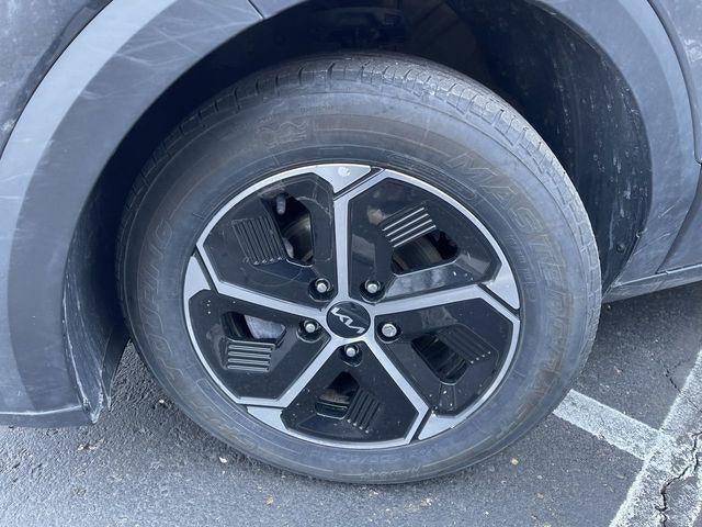 2023 Kia Niro EX