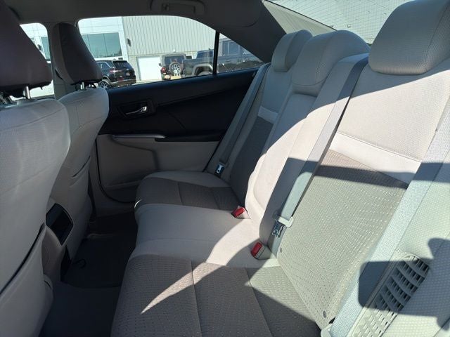 2012 Toyota Camry Hybrid LE