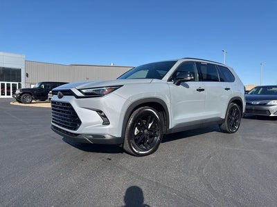 2025 Toyota Grand Highlander Hybrid Nightshade Edition