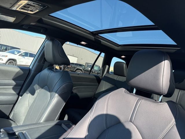 2025 Toyota Grand Highlander Hybrid Nightshade Edition