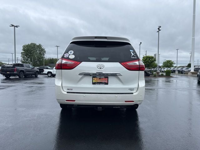 2017 Toyota Sienna Limited Premium 7 Passenger