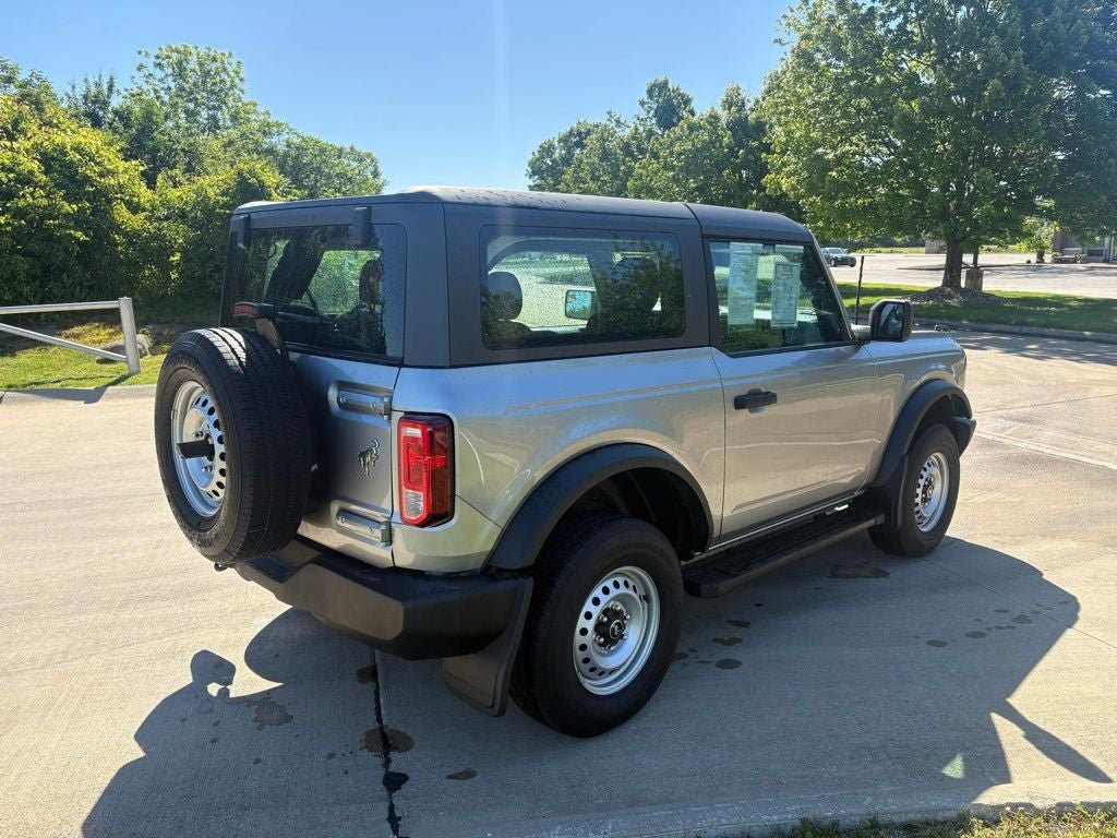 2022 Ford Bronco Base