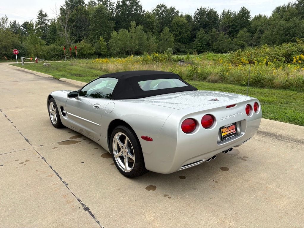 2001 Chevrolet Corvette Base