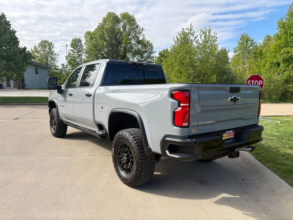 2024 Chevrolet Silverado 2500HD ZR2