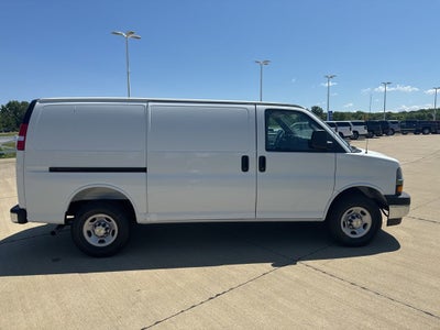 2025 Chevrolet Express 2500 Work Van Cargo