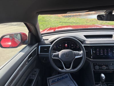 2022 Volkswagen Atlas Cross Sport 3.6L V6 SE w/Technology