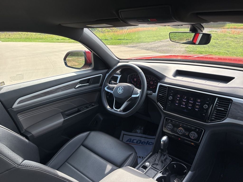 2022 Volkswagen Atlas Cross Sport 3.6L V6 SE w/Technology