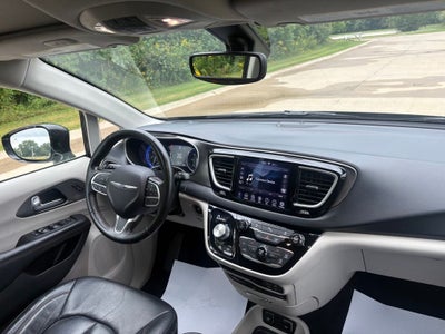 2020 Chrysler Pacifica Touring L Plus