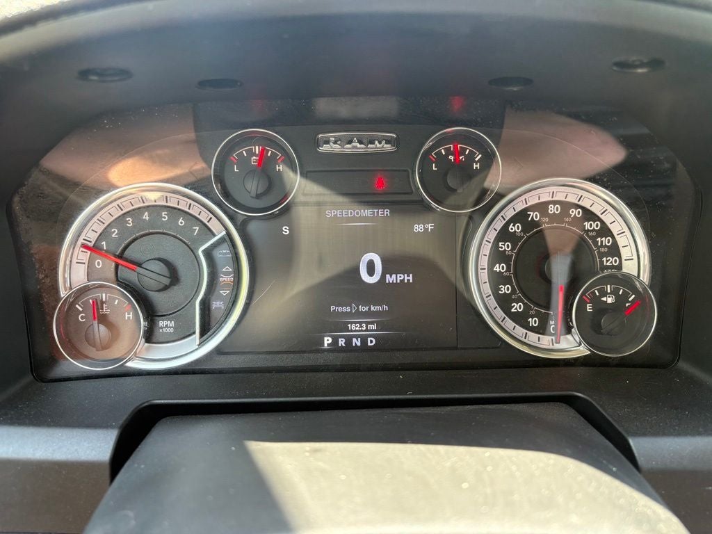 2022 RAM 1500 Classic Tommy Gate