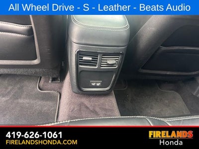 2017 Chrysler 300 S