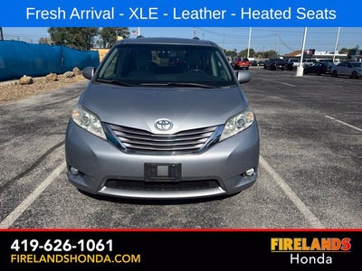 2016 Toyota Sienna XLE 8 Passenger