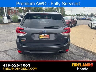 2024 Subaru Forester Premium