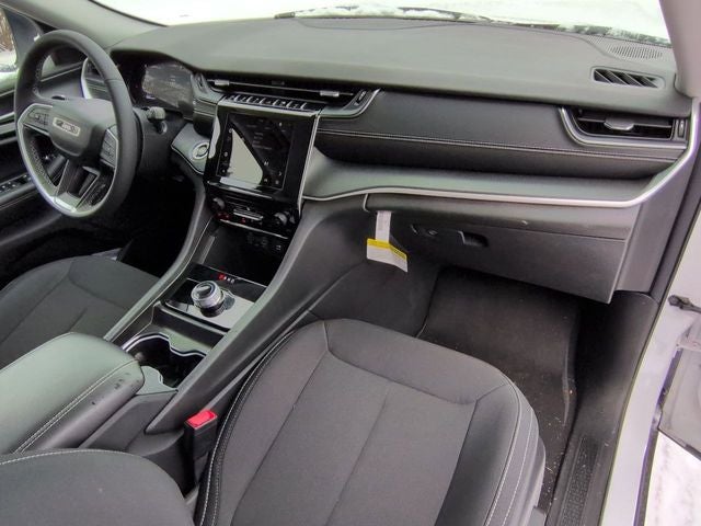 2024 Jeep Grand Cherokee Laredo X