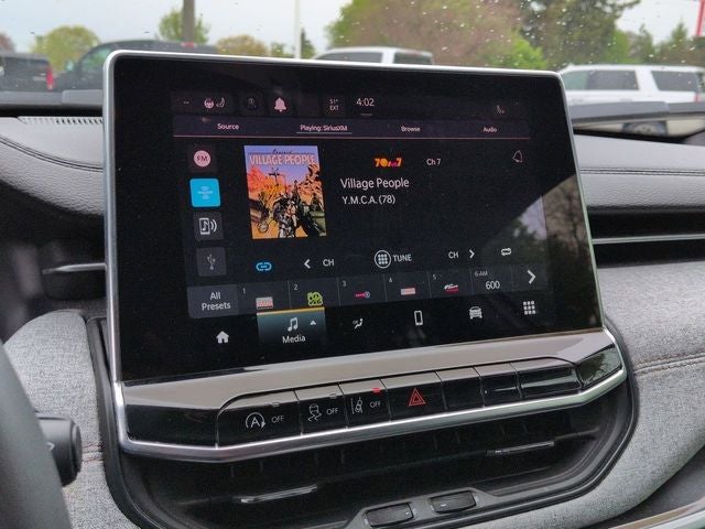 2024 Jeep Compass Latitude Lux