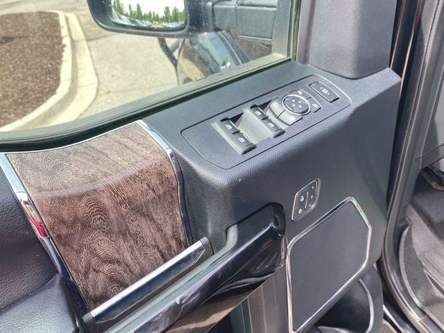 2019 Ford F-250SD Lariat BLACK WIDOW PKG
