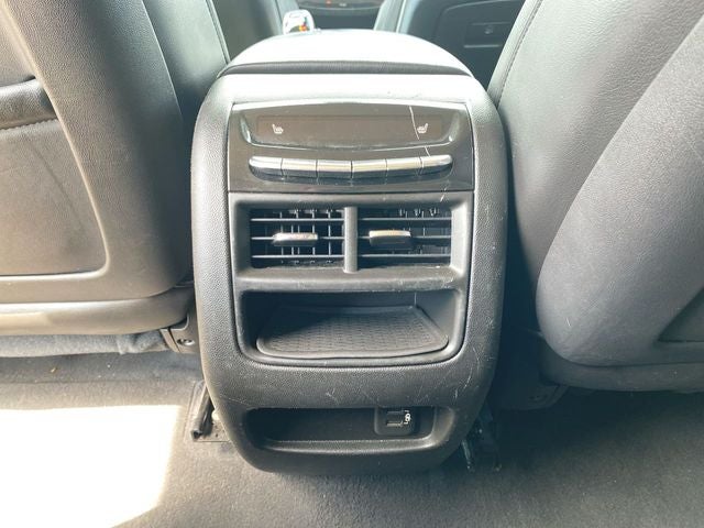 2018 Cadillac XT5 Premium Luxury