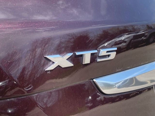 2018 Cadillac XT5 Premium Luxury