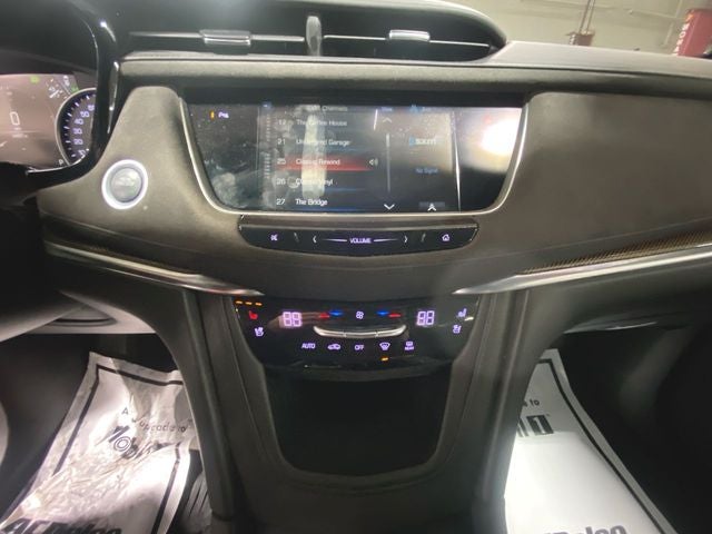 2018 Cadillac XT5 Platinum