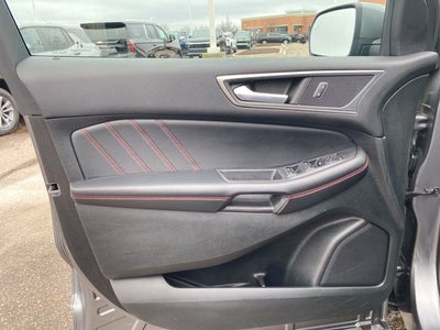 2022 Ford Edge ST Line