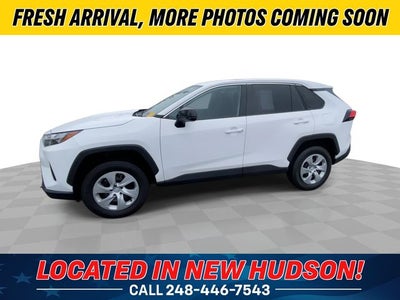 2025 Toyota RAV4 LE