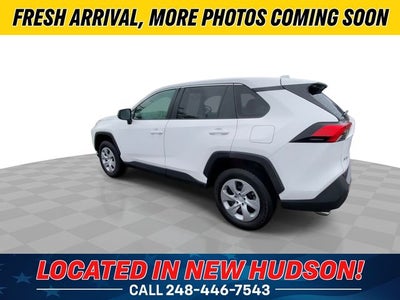 2025 Toyota RAV4 LE