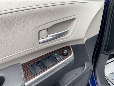 2022 Toyota Sienna XLE 7 Passenger