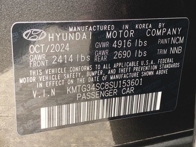 2025 Genesis G70 2.5T