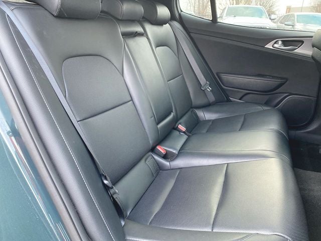 2022 Kia Stinger GT1