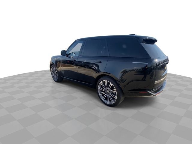 2025 Land Rover Range Rover SE