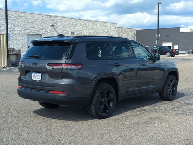2022 Jeep Grand Cherokee L Altitude 4x4