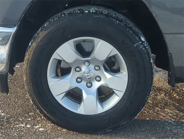 2022 RAM 1500 Big Horn Quad Cab 4x4 6'4' Box