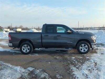 2022 RAM 1500 Big Horn Quad Cab 4x4 6'4' Box