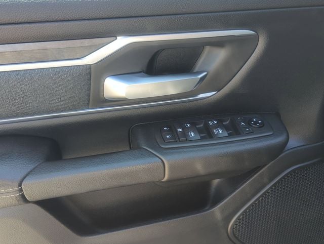 2019 RAM 1500 Big Horn/Lone Star Crew Cab 4x4 5'7' Box