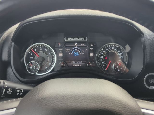 2023 RAM 1500 Big Horn Crew Cab 4x4 5'7' Box