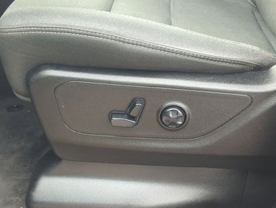 2020 RAM 1500 Big Horn Crew Cab 4x4 5'7' Box